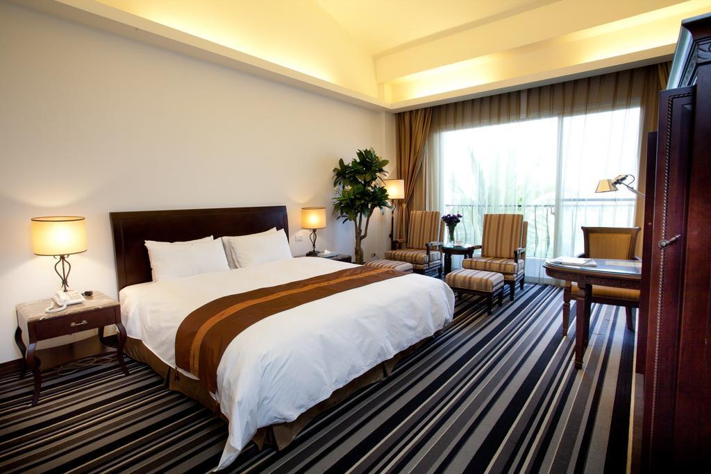 Les Hotel Tainan Exterior foto